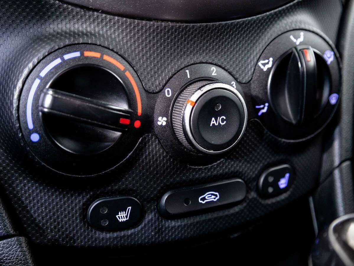 Hyundai Solaris 2014 года с пробегом. Фото: #15