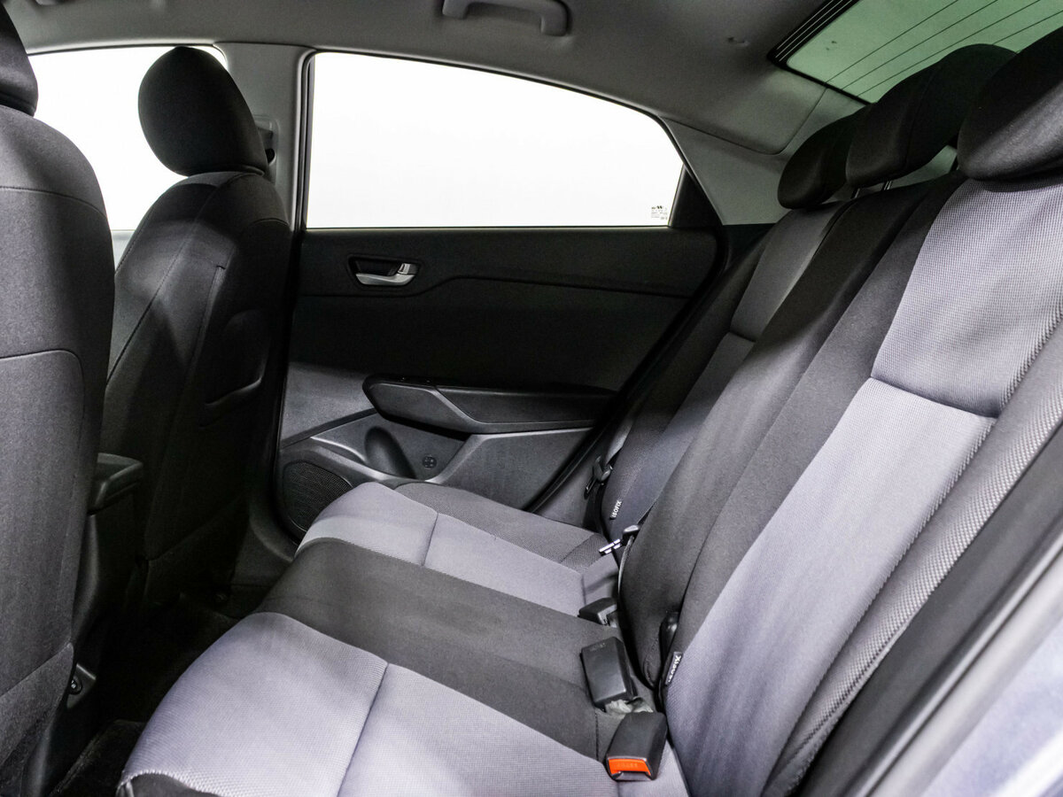 Hyundai Solaris 2021 года с пробегом. Фото: #11