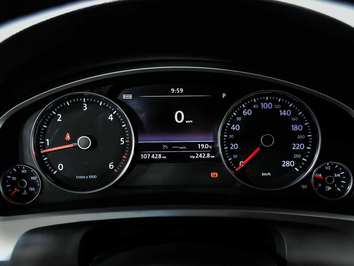 Volkswagen Touareg 2016 года с пробегом. Фото: #9