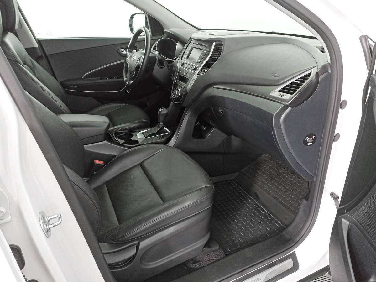 Hyundai Santa Fe 2016 года с пробегом. Фото: #5