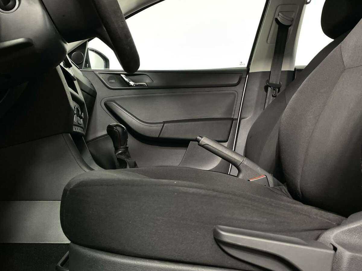 Skoda Rapid 2016 года с пробегом. Фото: #8