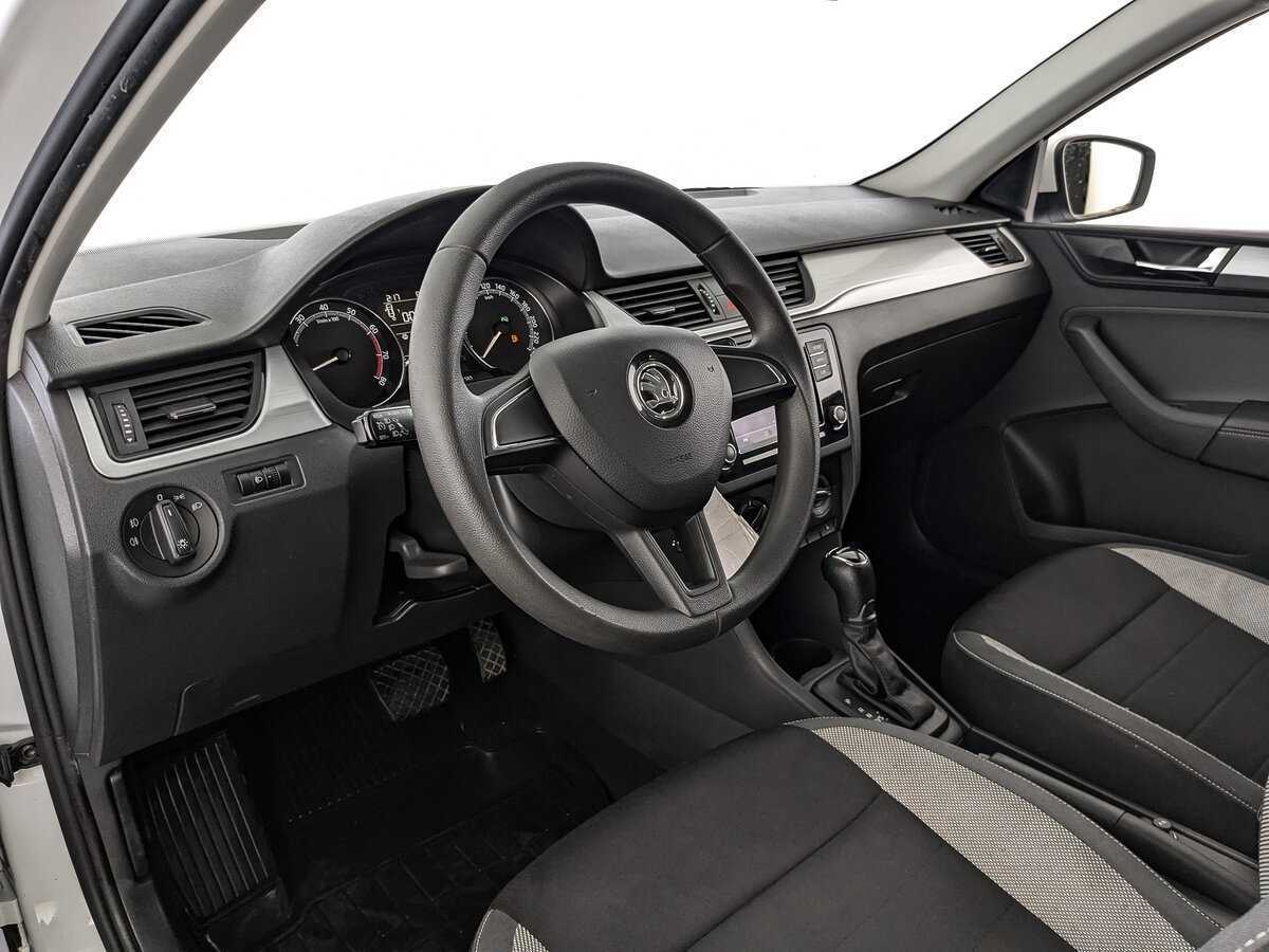Skoda Rapid 2019 года с пробегом. Фото: #10