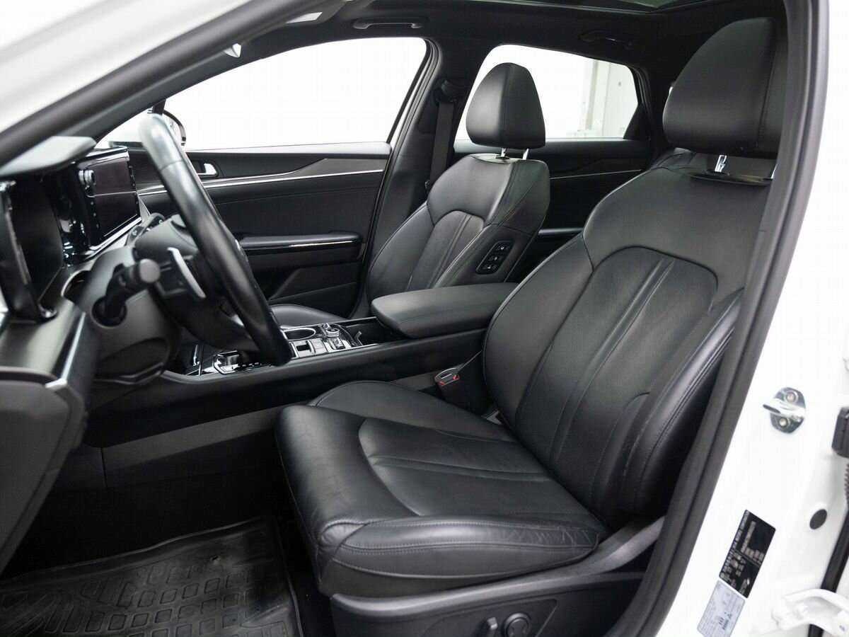 Kia K5 2021 года с пробегом. Фото: #7