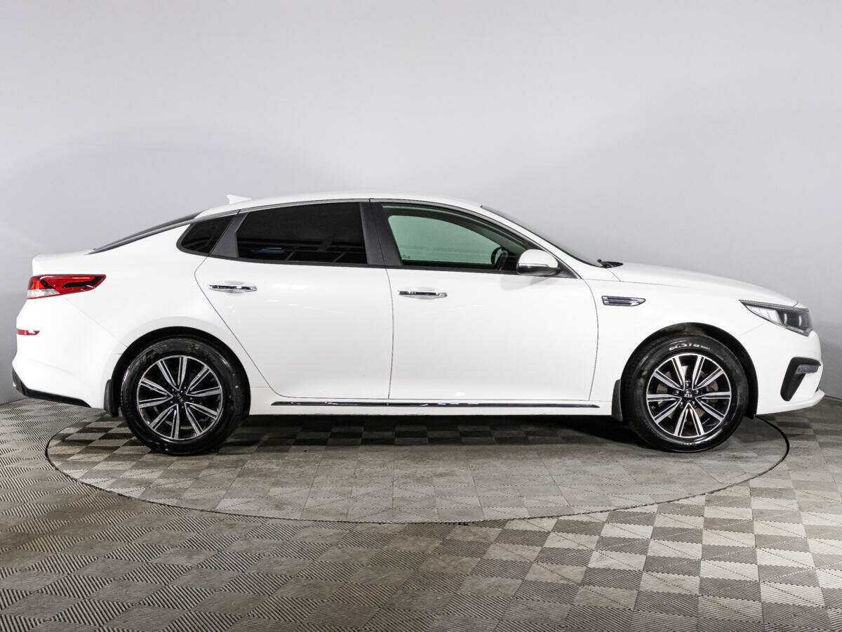 Kia Optima 2018 года с пробегом. Фото: #3