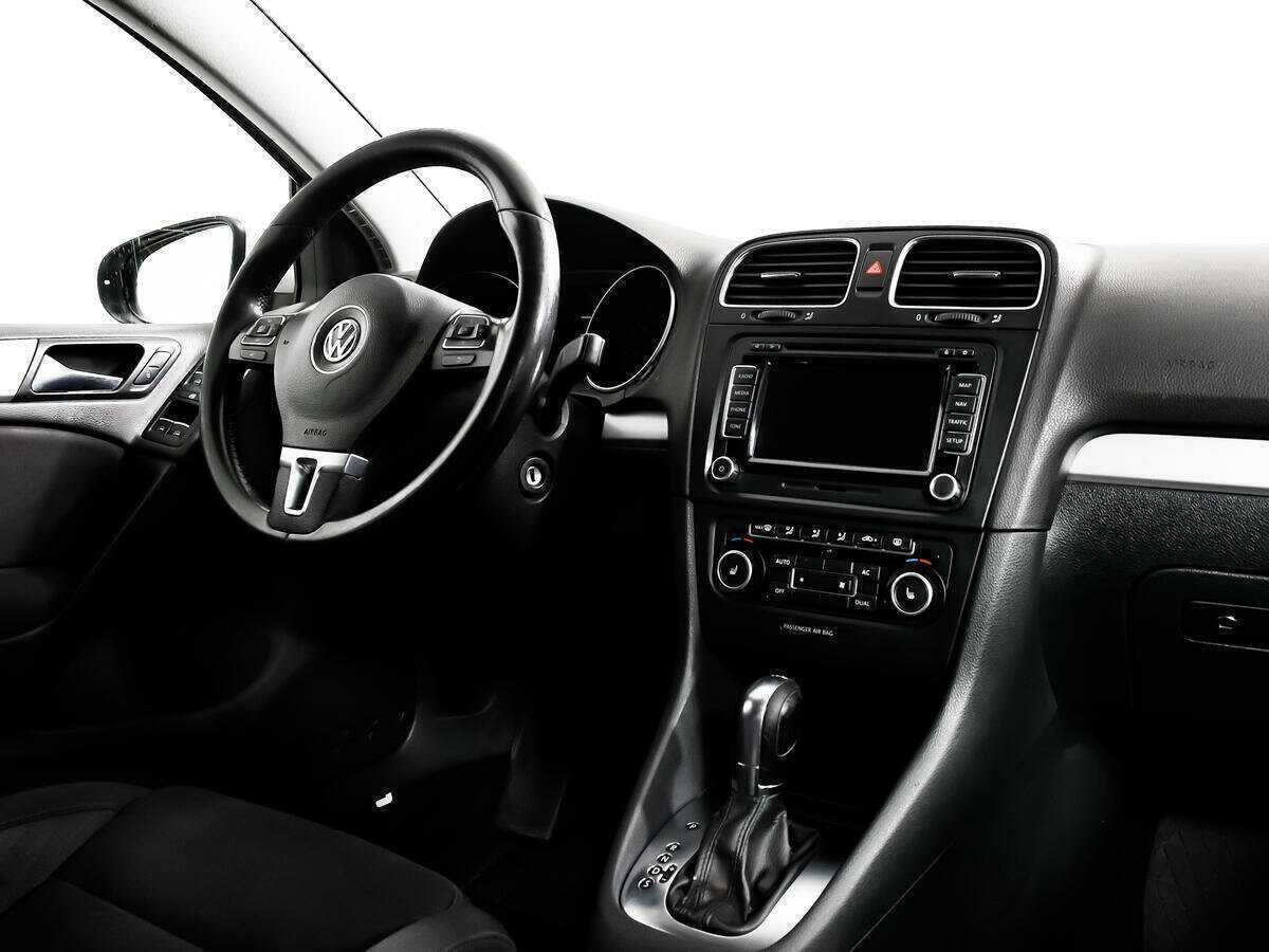 Volkswagen Golf 2012 года с пробегом. Фото: #8