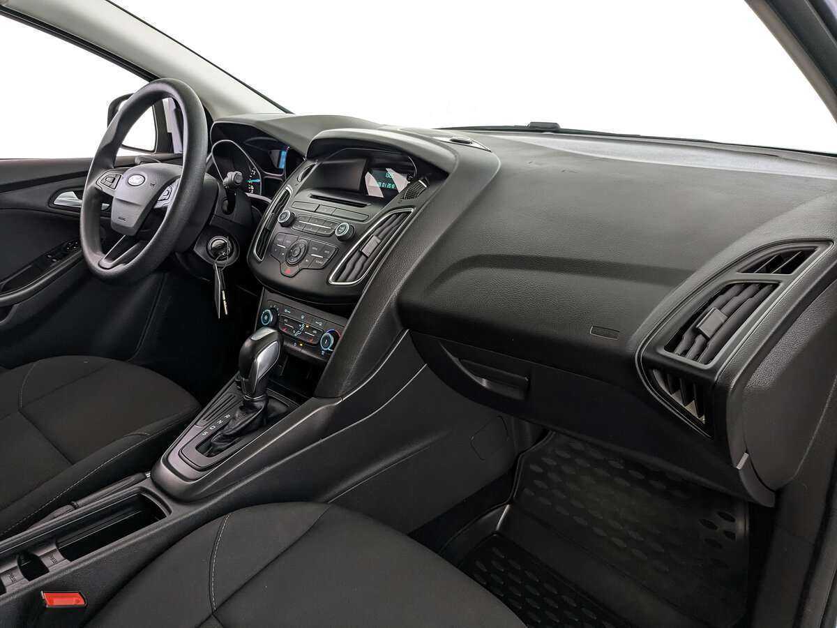 Ford Focus 2018 года с пробегом. Фото: #8