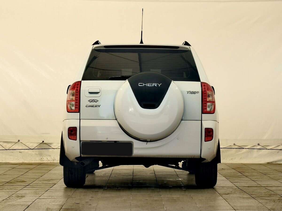 Chery Tiggo (T11) 2015 года с пробегом. Фото: #6