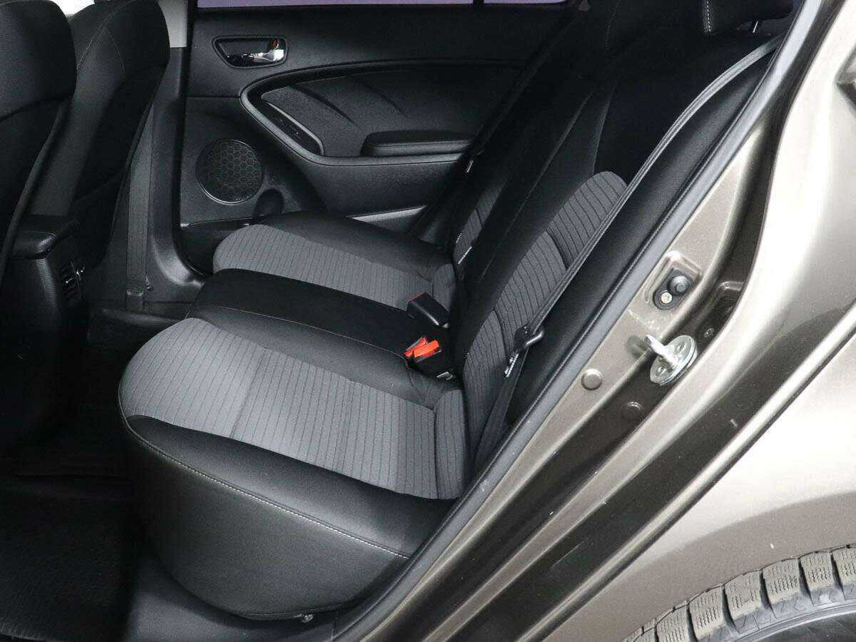 Kia Cerato 2015 года с пробегом. Фото: #7