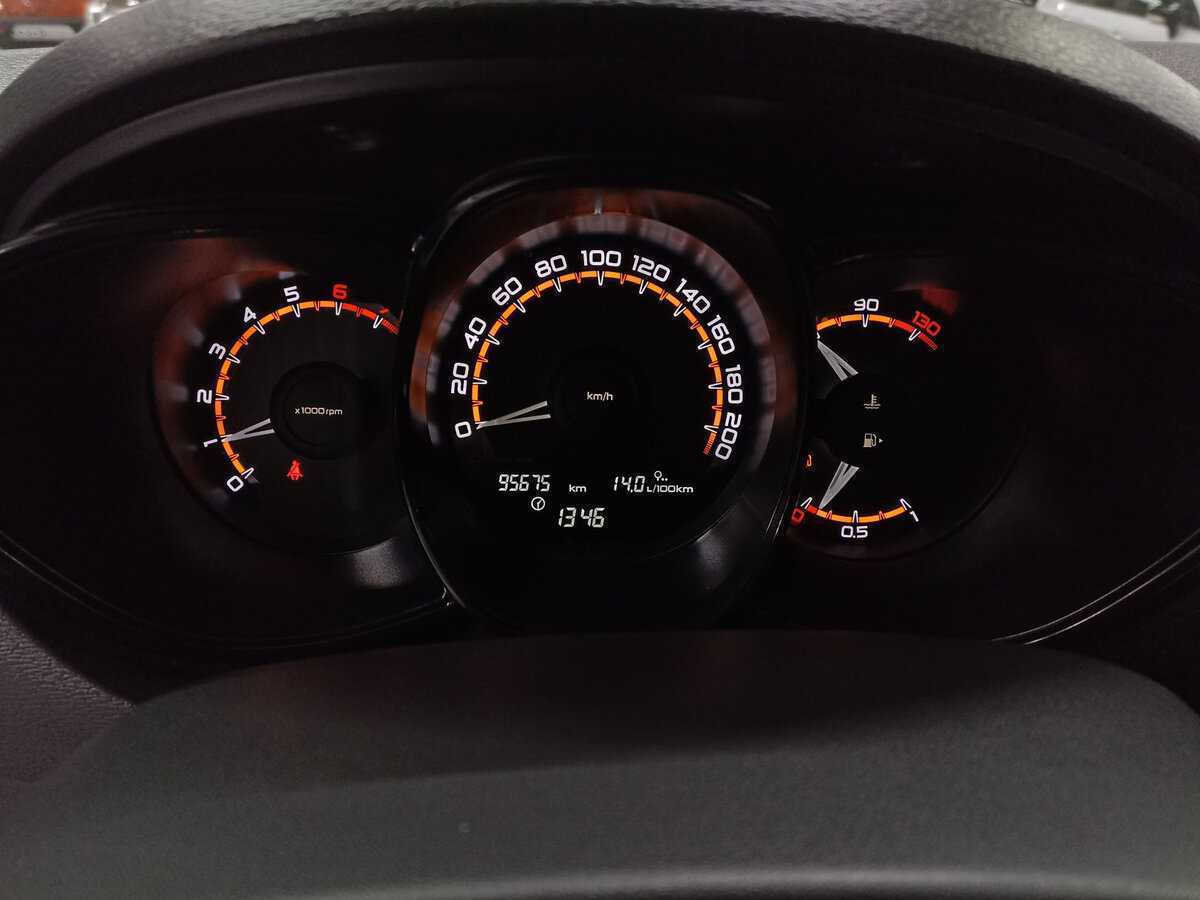 Lada (ВАЗ) Vesta 2019 года с пробегом. Фото: #12