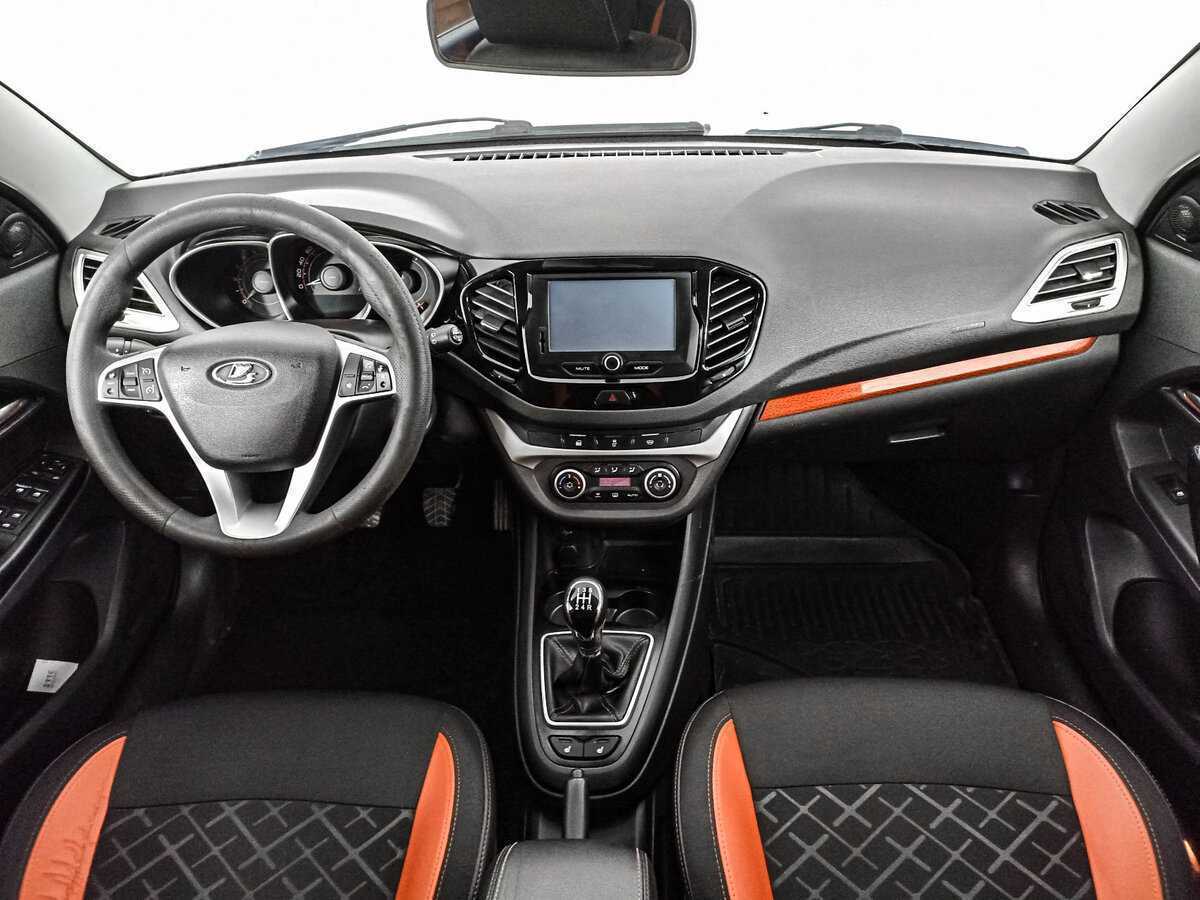 Lada (ВАЗ) Vesta 2017 года с пробегом. Фото: #11