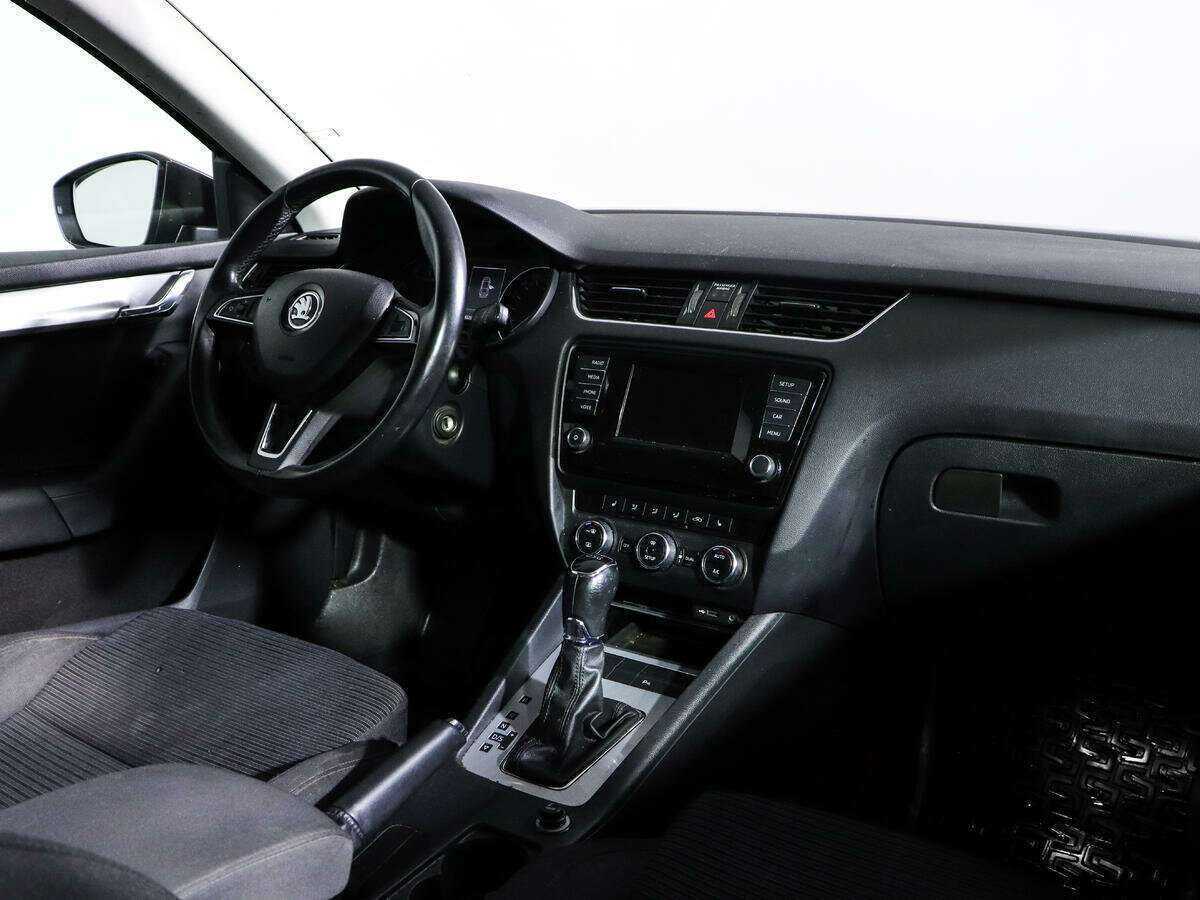 Skoda Octavia 2013 года с пробегом. Фото: #6