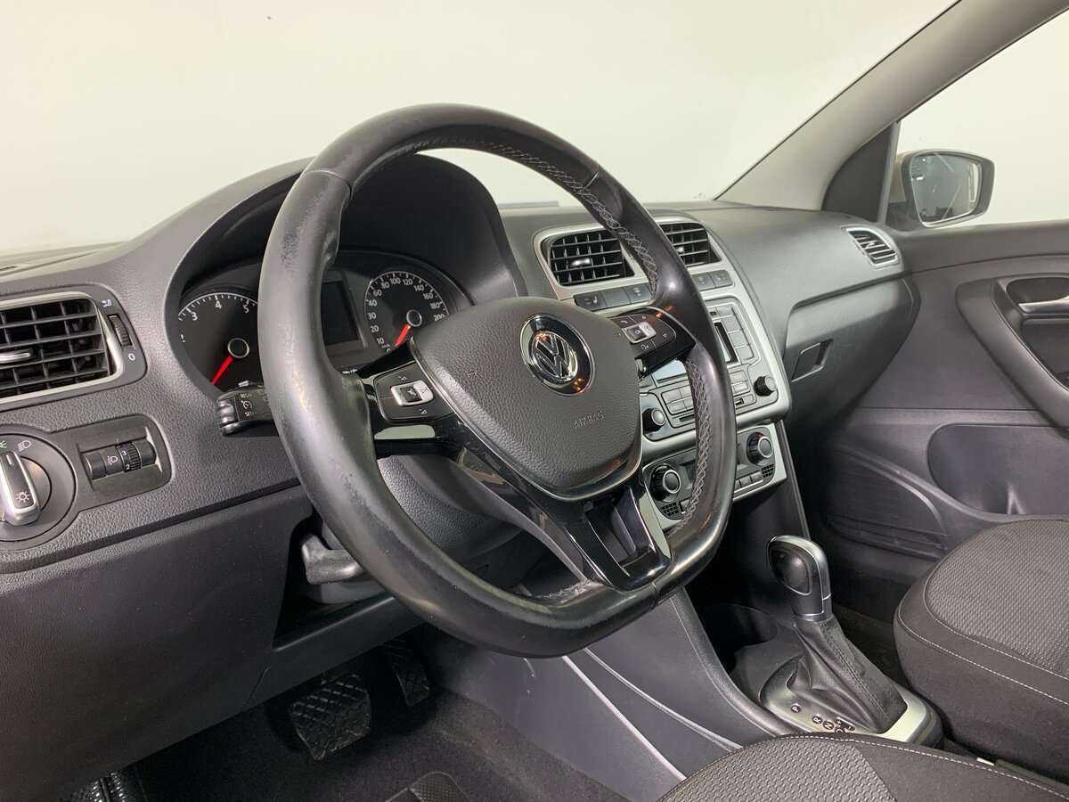 Volkswagen Polo 2015 года с пробегом. Фото: #8