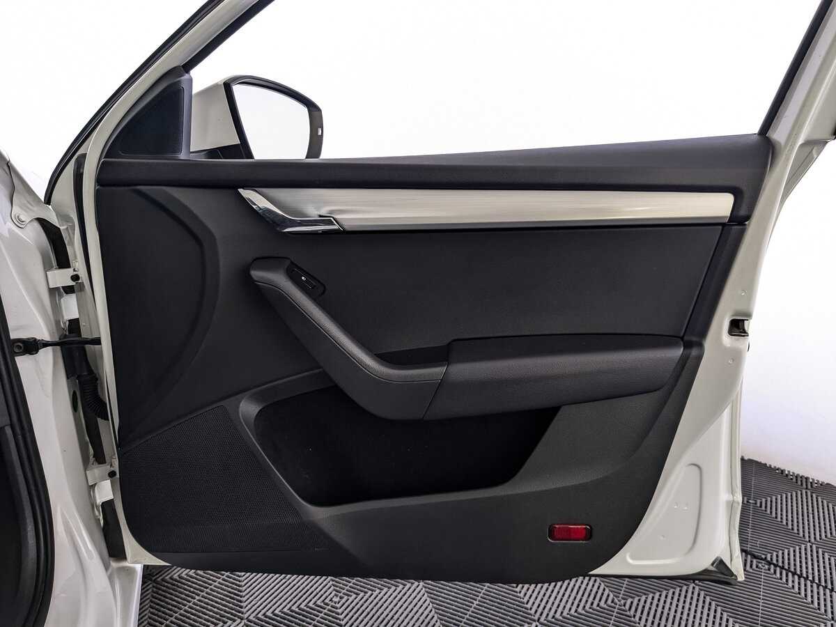 Skoda Octavia 2017 года с пробегом. Фото: #19