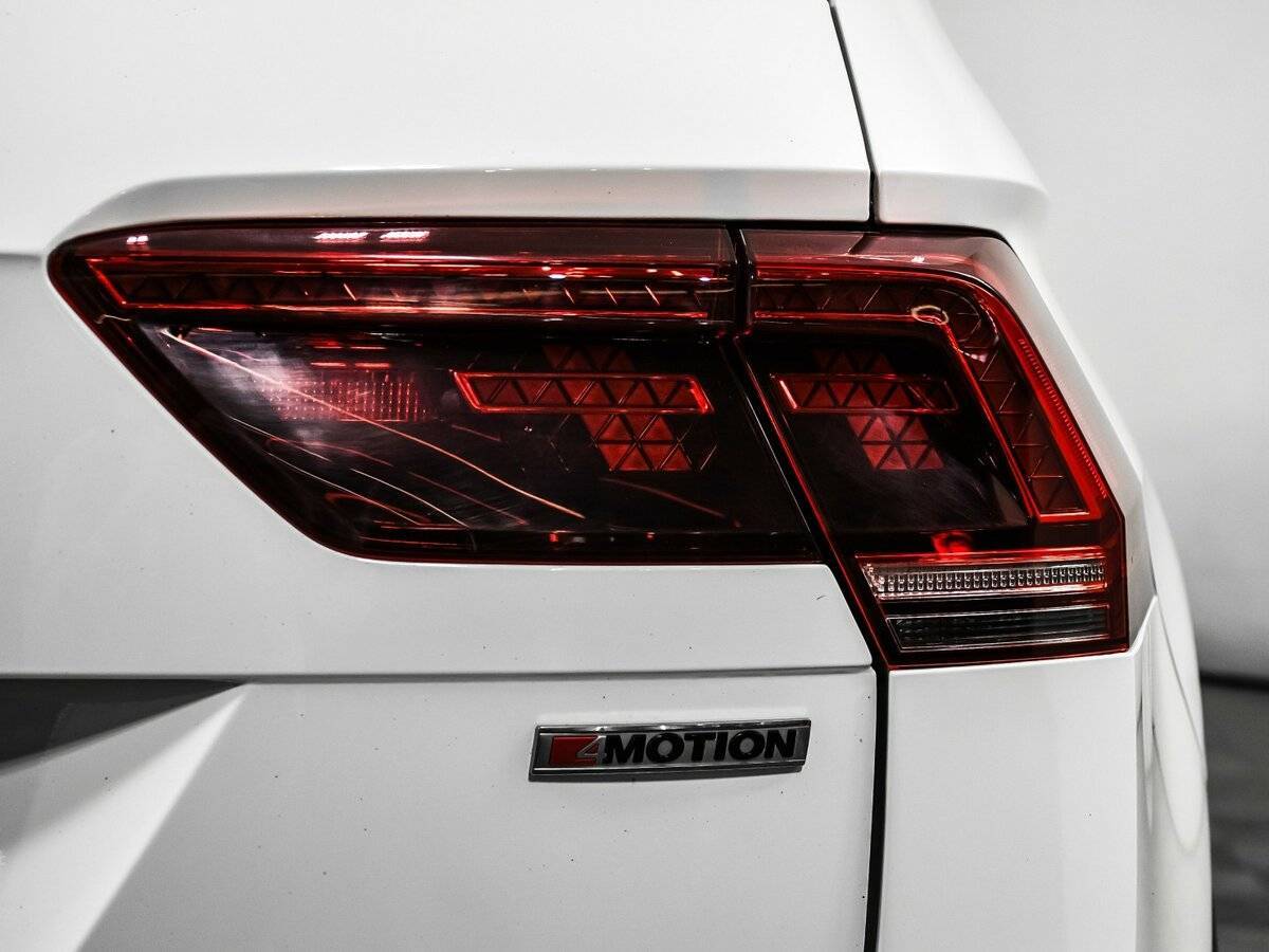 Volkswagen Tiguan 2018 года с пробегом. Фото: #13
