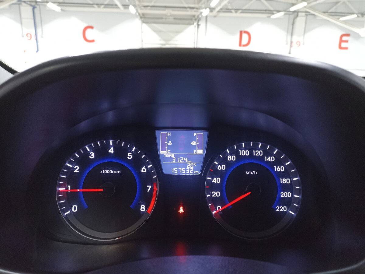 Hyundai Solaris 2015 года с пробегом. Фото: #12