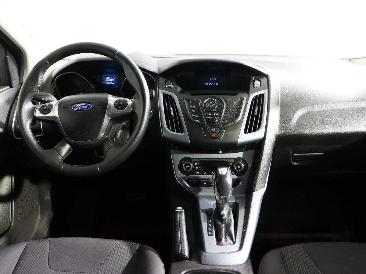 Ford Focus 2013 года с пробегом. Фото: #9