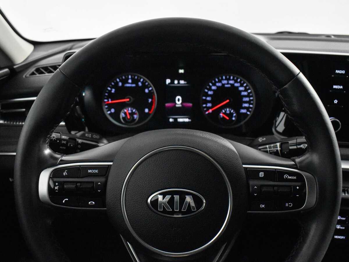 Kia K5 2021 года с пробегом. Фото: #19