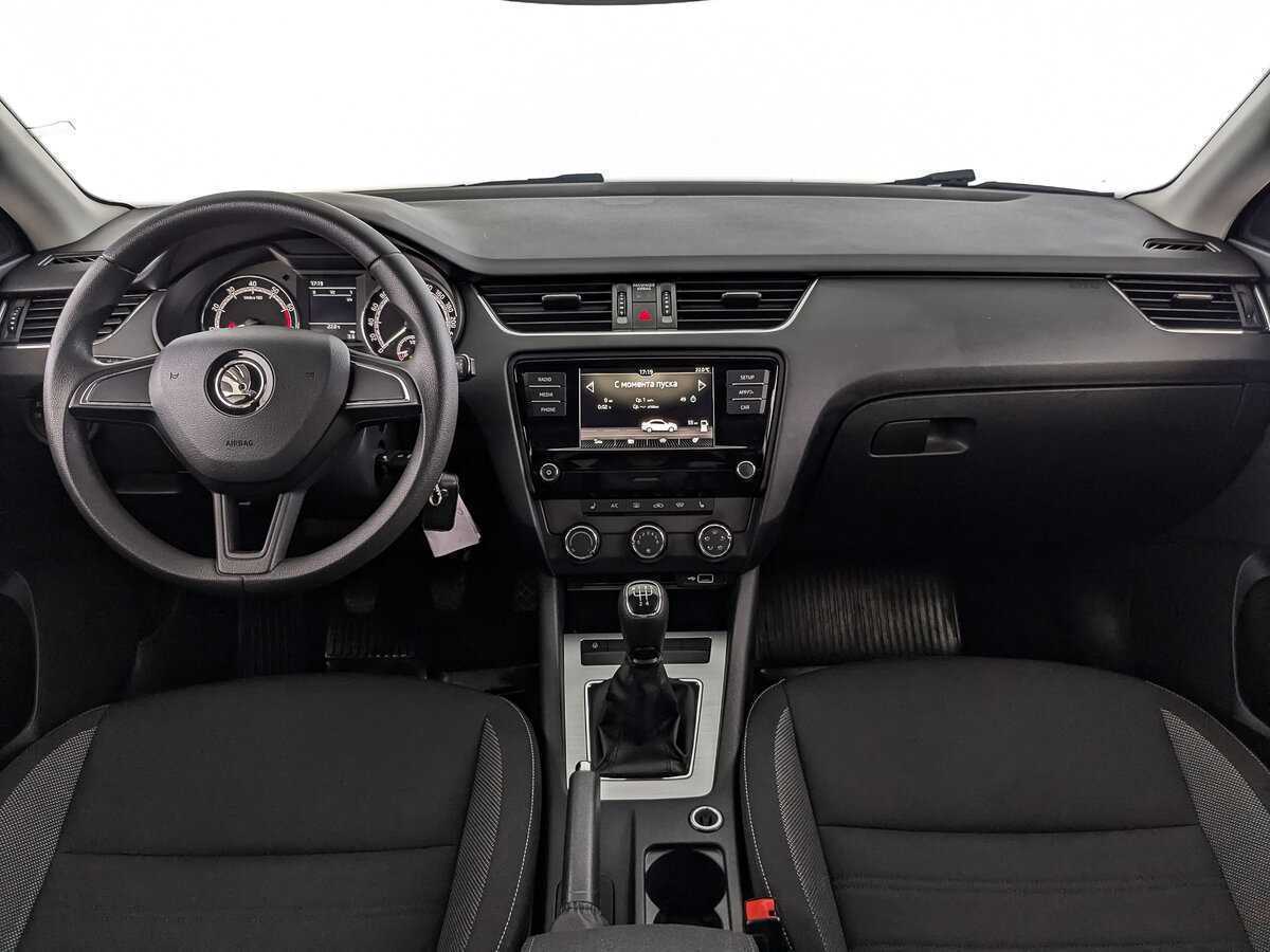 Skoda Octavia 2019 года с пробегом. Фото: #9