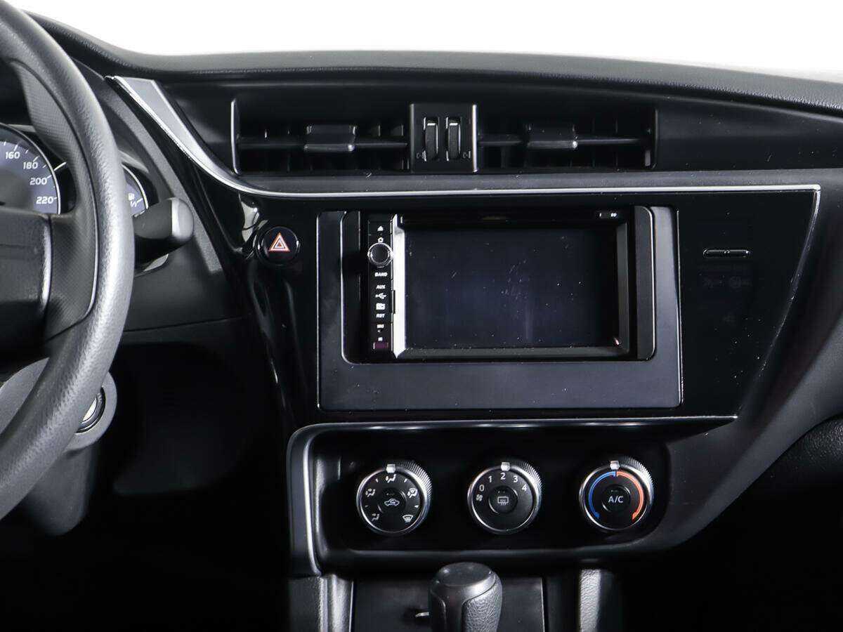 Toyota Corolla 2016 года с пробегом. Фото: #11