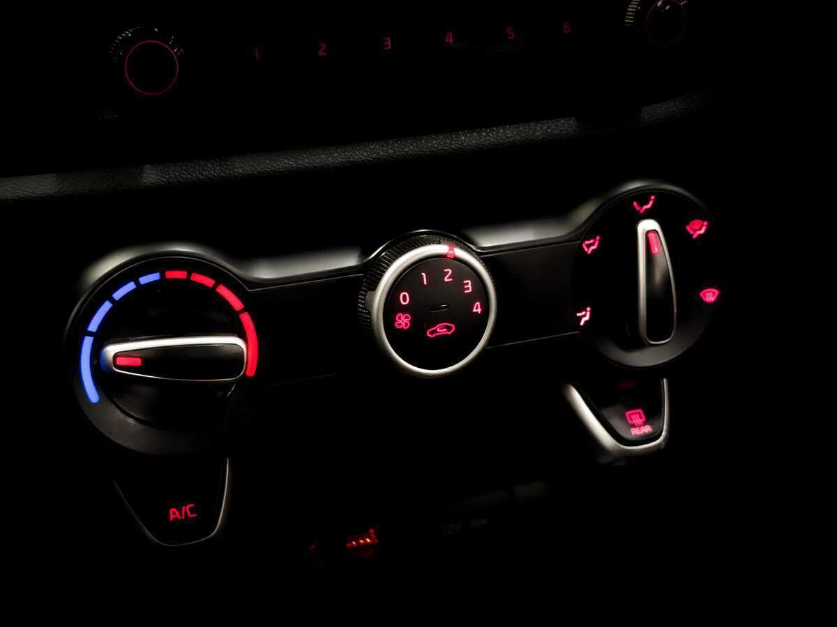 Kia Rio 2020 года с пробегом. Фото: #21