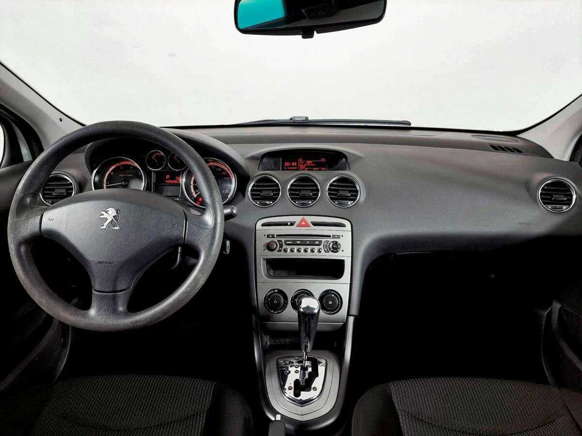 Peugeot 408 2013 года с пробегом. Фото: #9