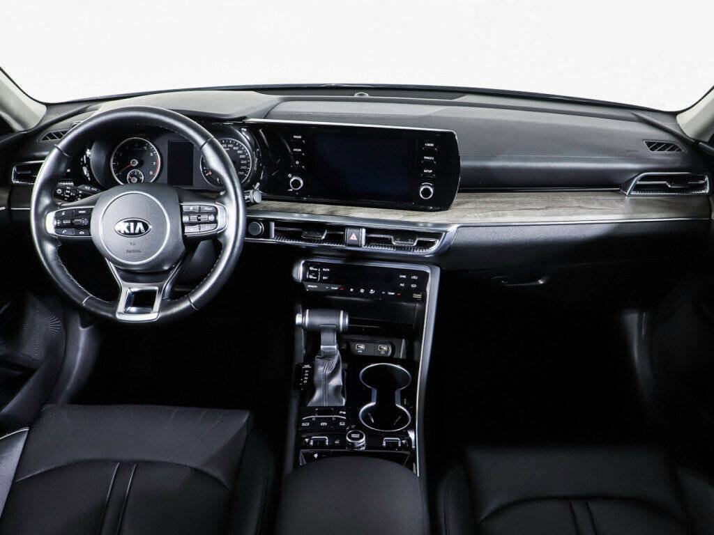 Kia K5 2020 года с пробегом. Фото: #12