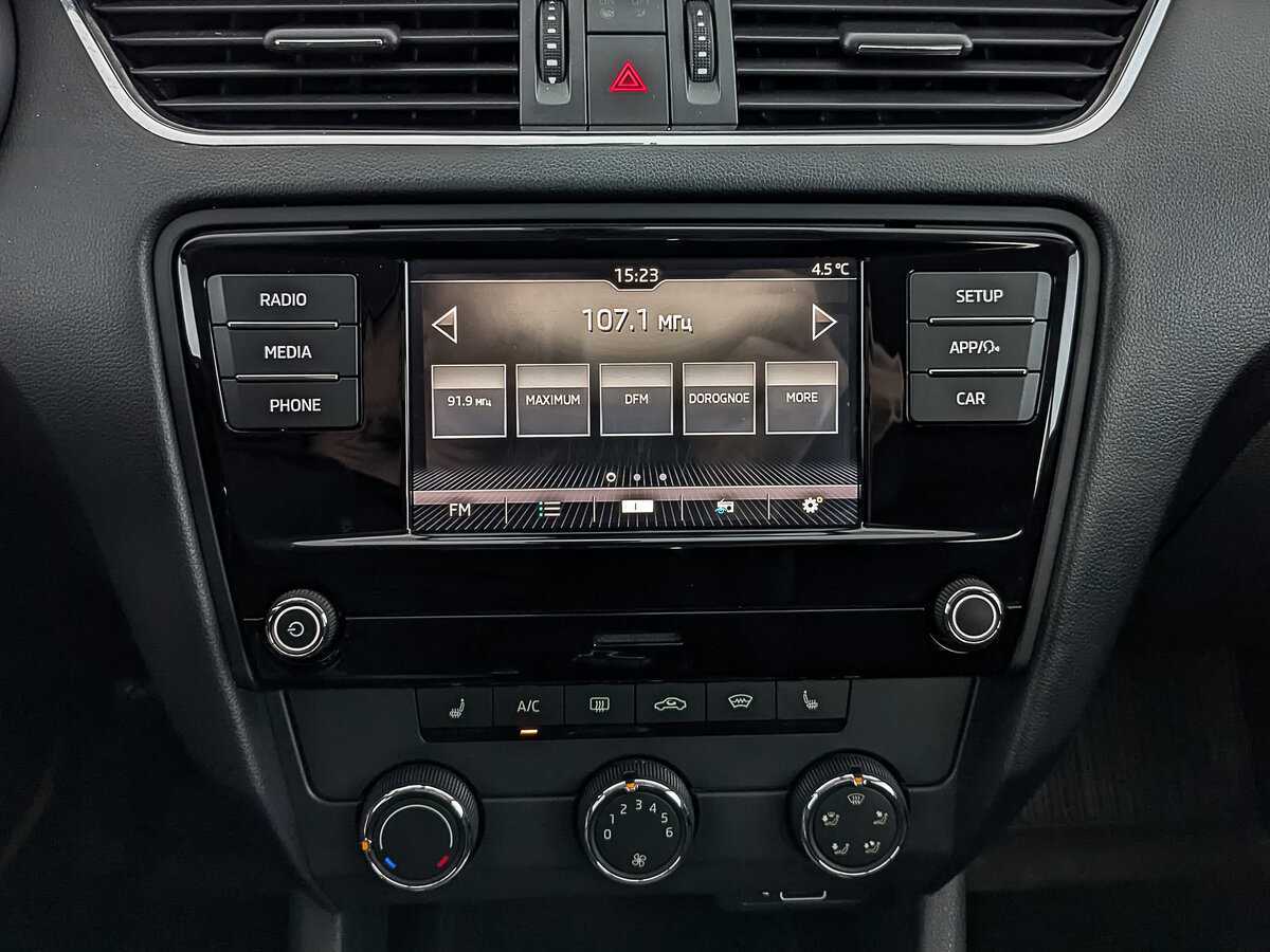 Skoda Octavia 2019 года с пробегом. Фото: #15