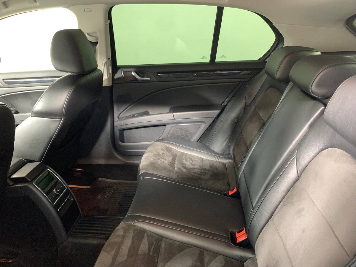 Skoda Superb 2014 года с пробегом. Фото: #17