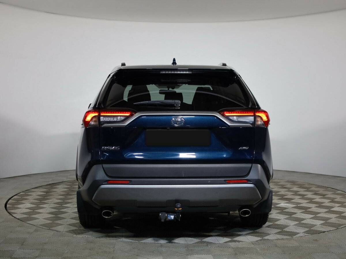 Toyota RAV4 2019 года с пробегом. Фото: #5
