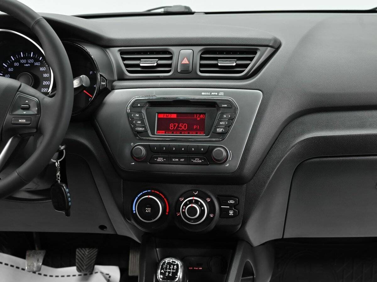 Kia Rio 2013 года с пробегом. Фото: #9