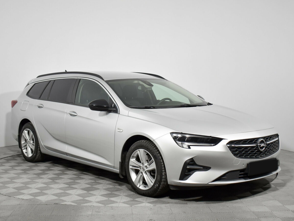 Opel Insignia 2020 года с пробегом. Фото: #2