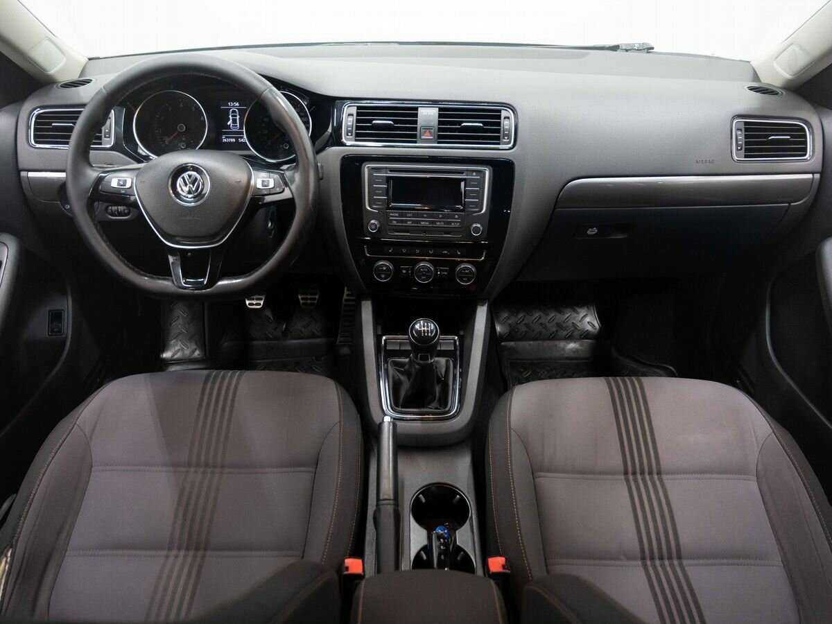 Volkswagen Jetta 2016 года с пробегом. Фото: #11