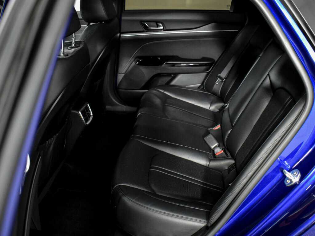 Kia K5 2020 года с пробегом. Фото: #9