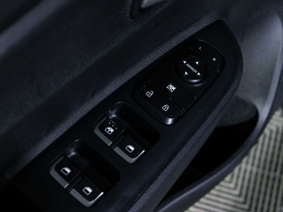 Kia Rio 2019 года с пробегом. Фото: #13