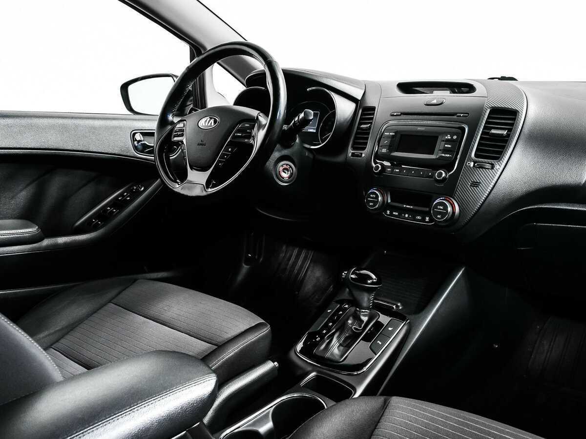 Kia Cerato 2017 года с пробегом. Фото: #8