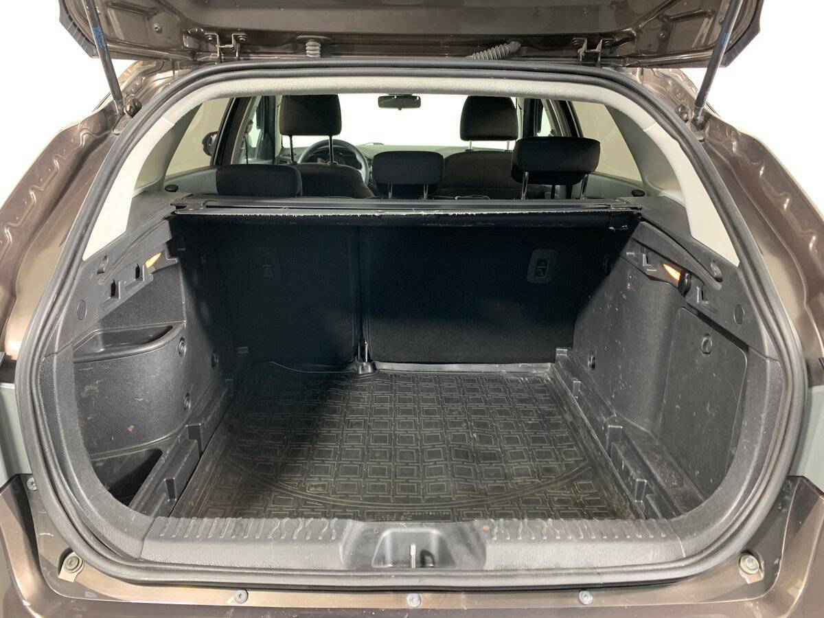 Lada (ВАЗ) Vesta 2018 года с пробегом. Фото: #18