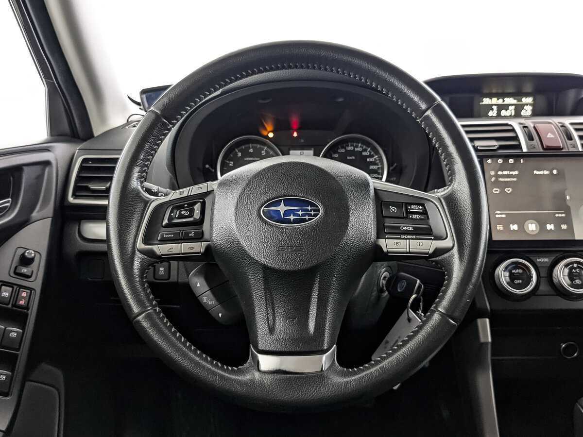 Subaru Forester 2015 года с пробегом. Фото: #16