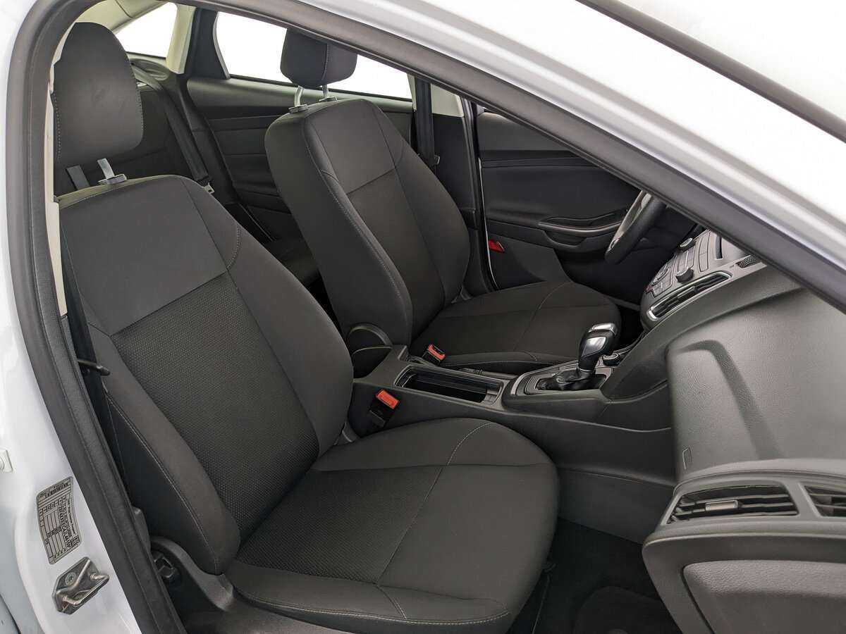 Ford Focus 2018 года с пробегом. Фото: #19