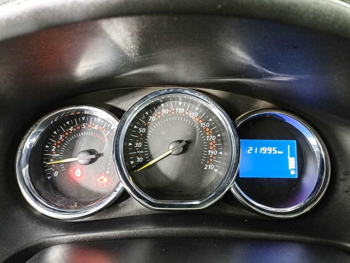 Renault Sandero 2017 года с пробегом. Фото: #10