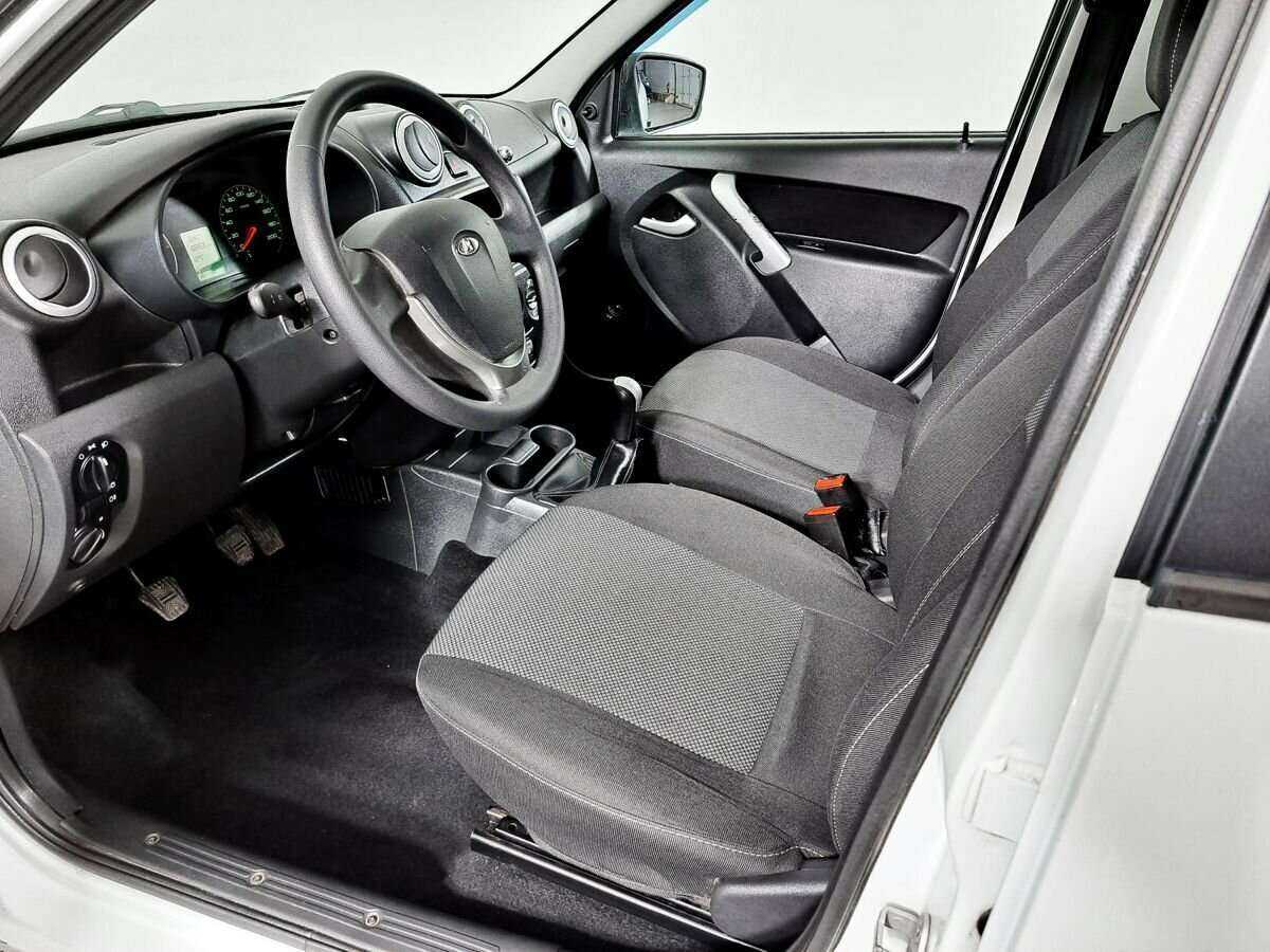 Lada (ВАЗ) Granta 2018 года с пробегом. Фото: #12