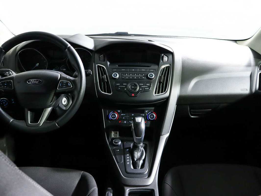Ford Focus 2018 года с пробегом. Фото: #9