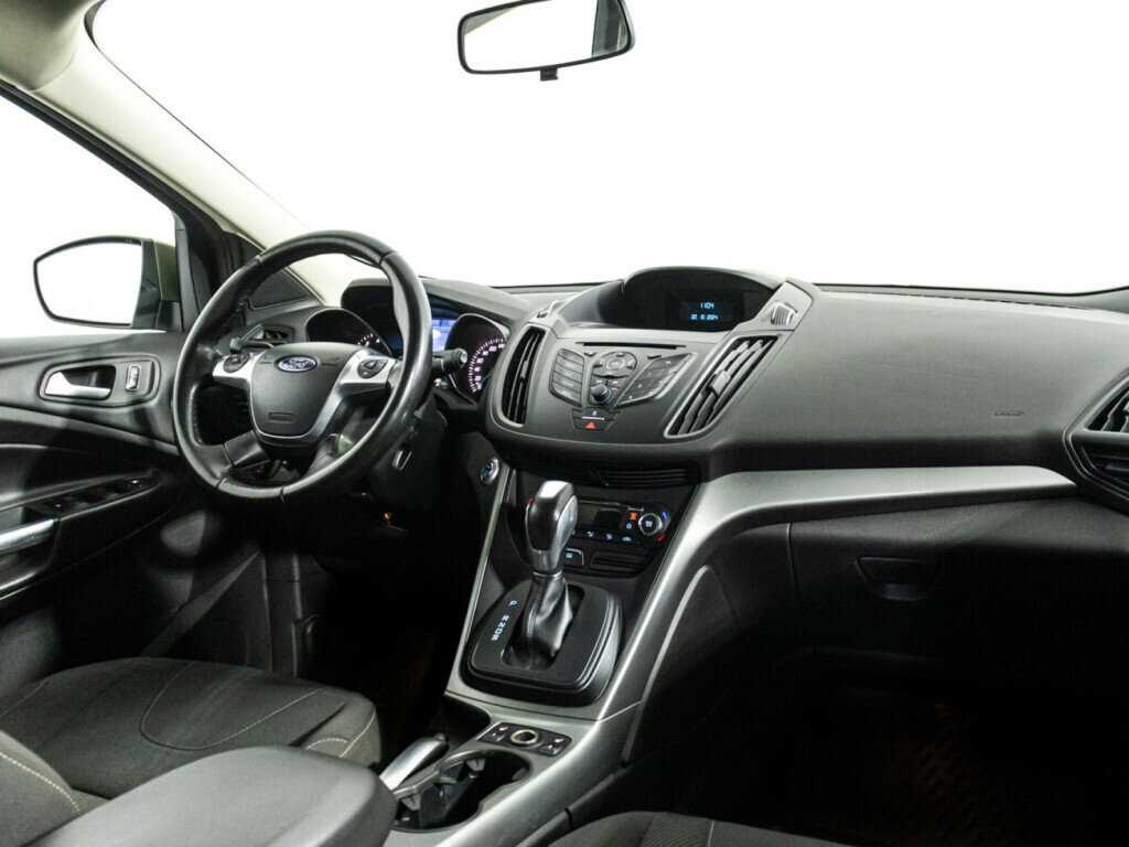 Ford Kuga 2014 года с пробегом. Фото: #8