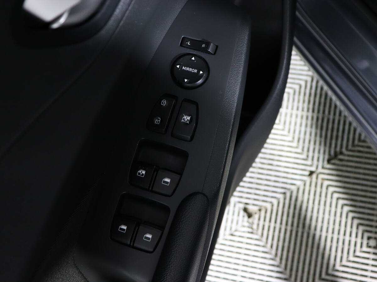 Hyundai Solaris 2021 года с пробегом. Фото: #12