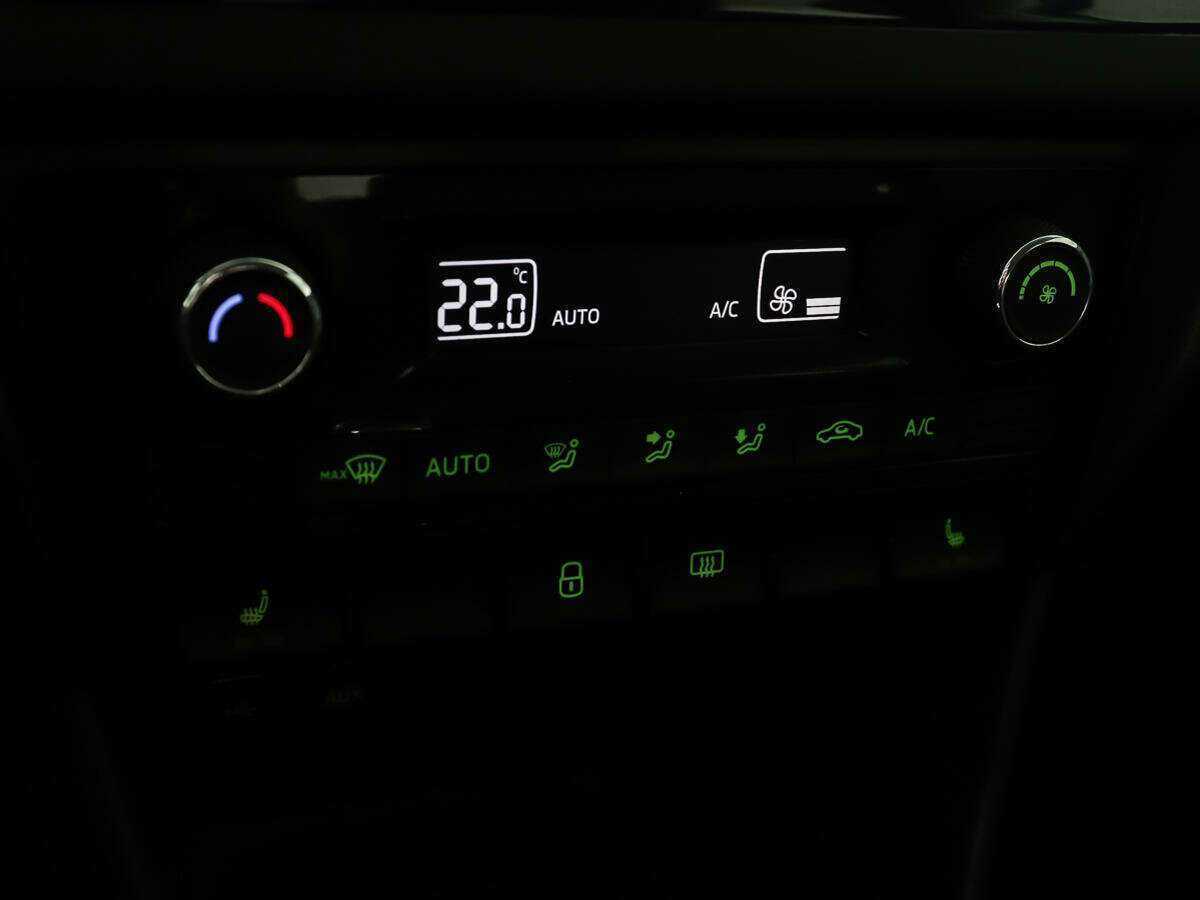 Skoda Rapid 2017 года с пробегом. Фото: #22