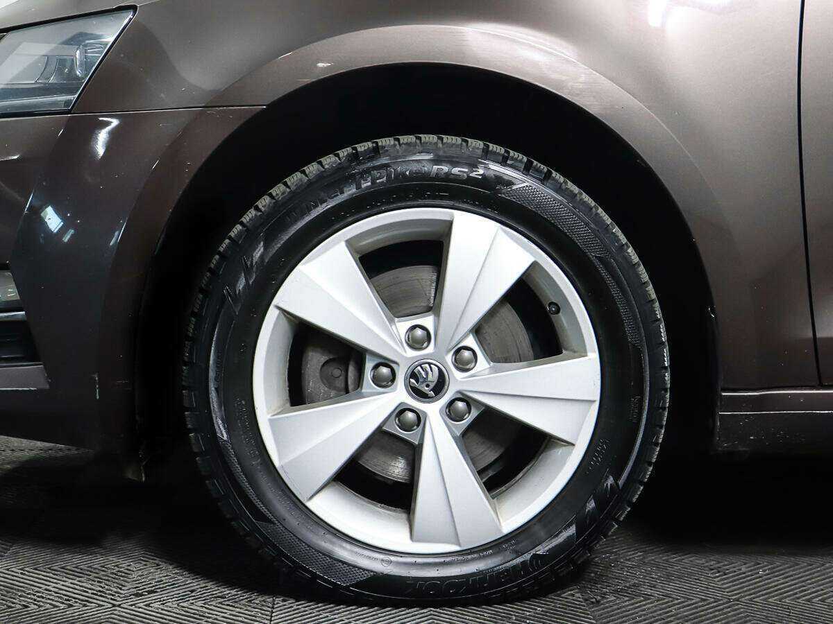 Skoda Octavia 2018 года с пробегом. Фото: #18