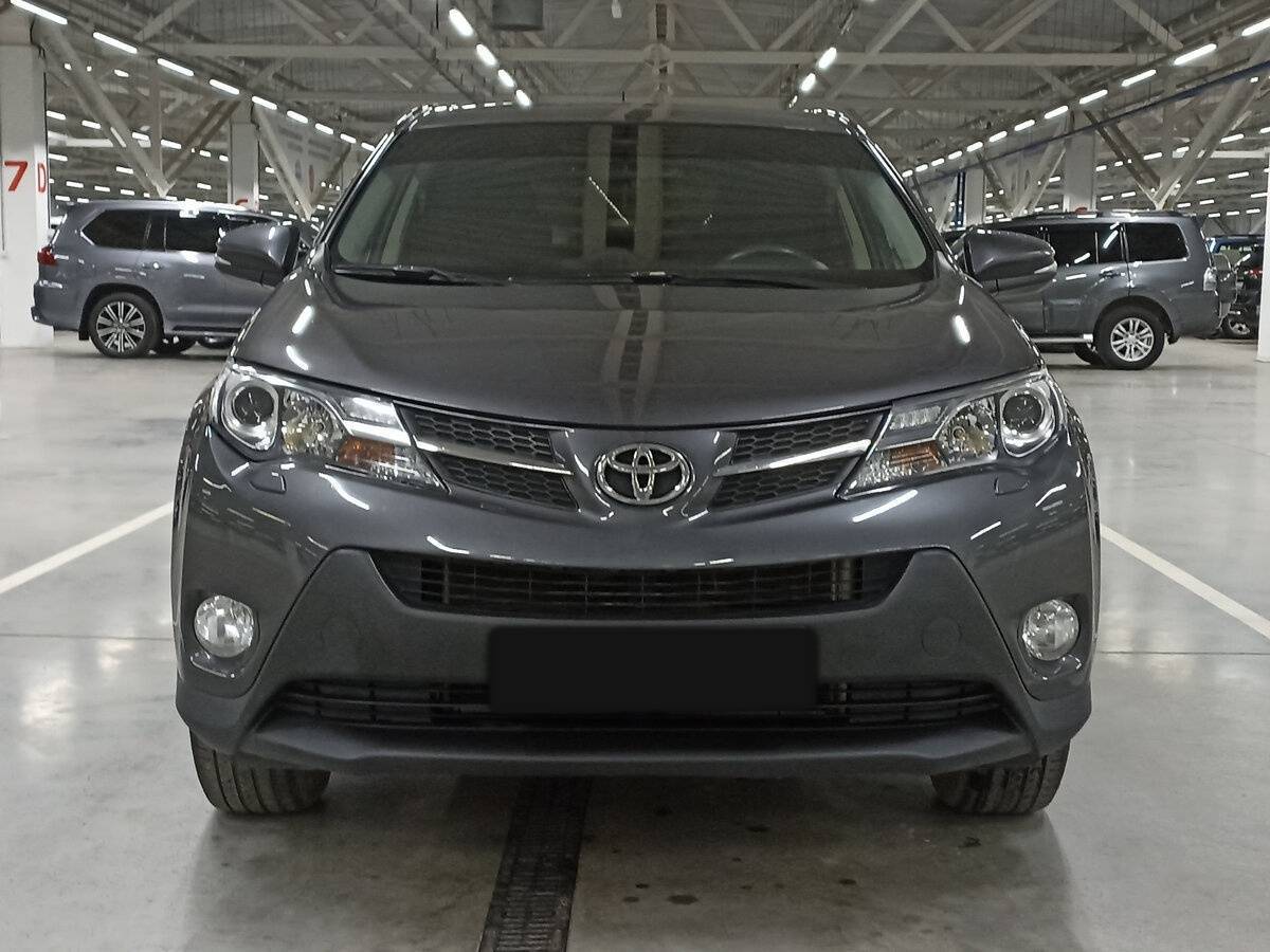 Toyota RAV4 2013 года с пробегом. Фото: #1