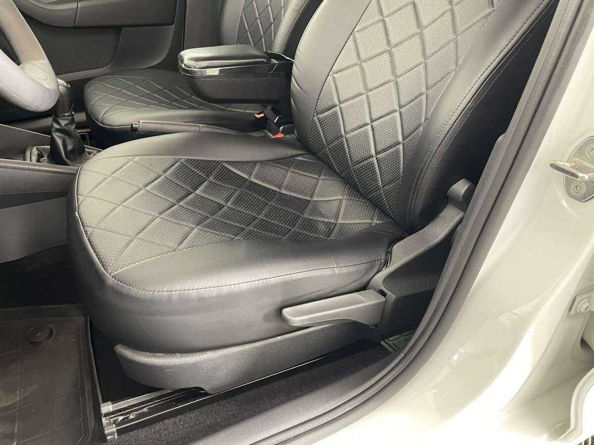 Skoda Rapid 2021 года с пробегом. Фото: #9