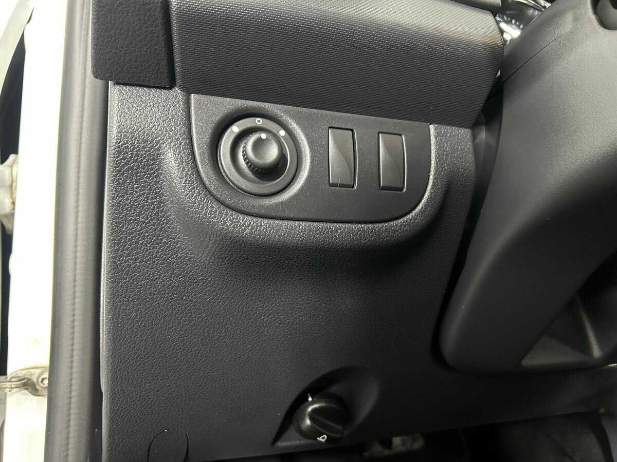 Renault Logan 2016 года с пробегом. Фото: #8