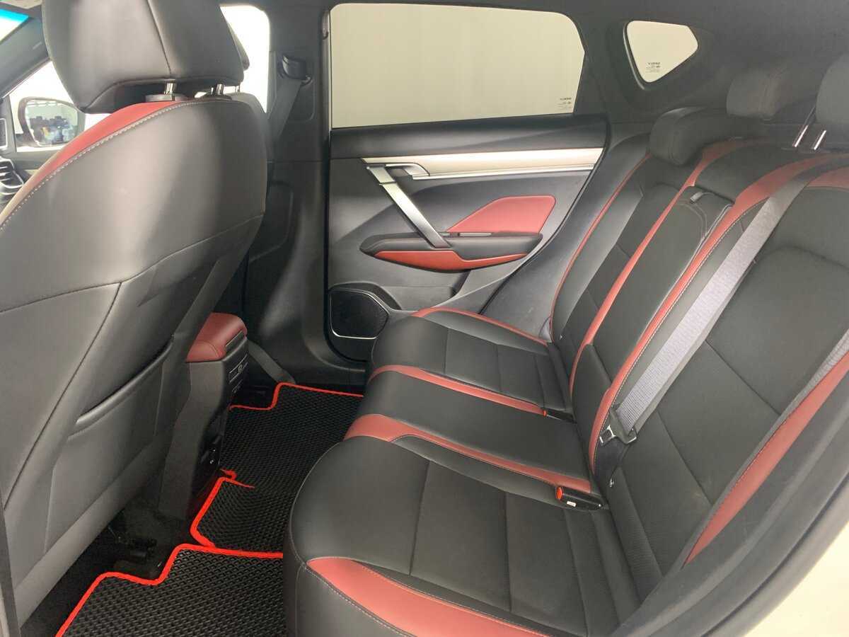 Geely Coolray 2023 года с пробегом. Фото: #18