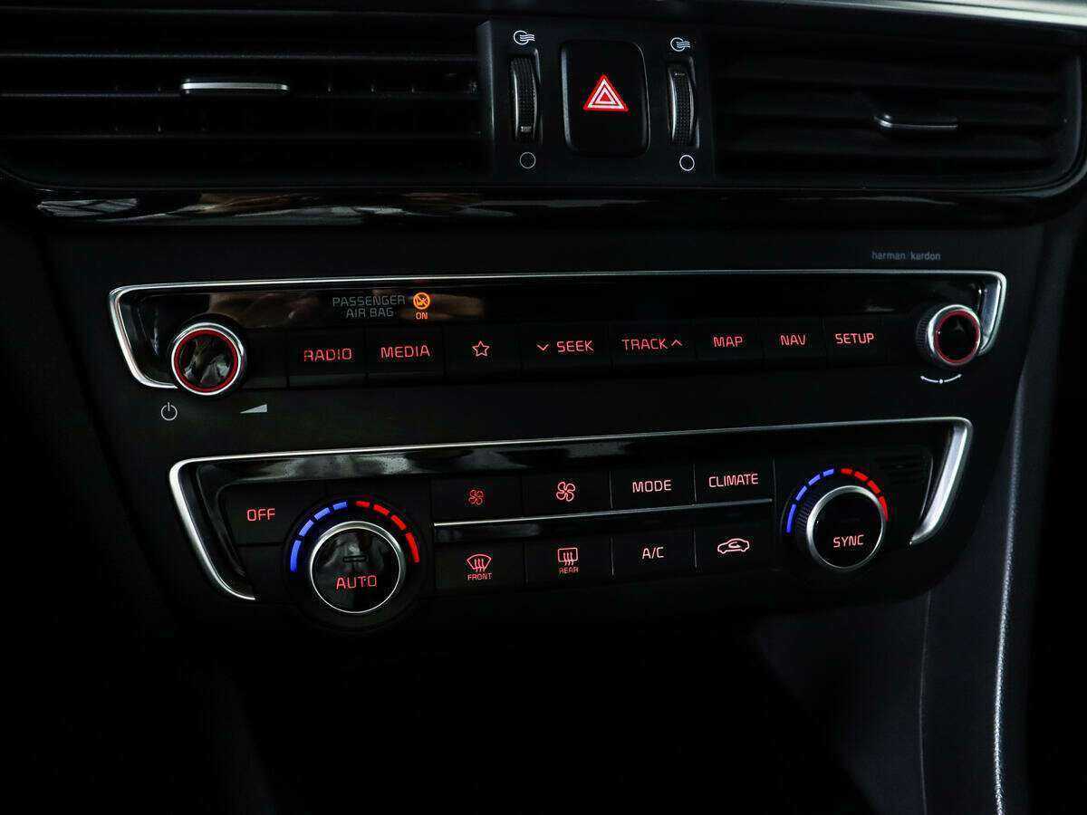 Kia Optima 2019 года с пробегом. Фото: #17